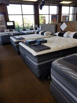 Locally owned, with great customer service, and nice selection of Serta mattresses.