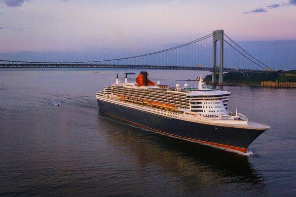 Queen Mary 2 in New York City