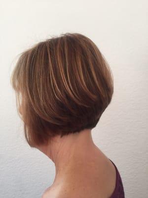 A graduated bob I did with color melting and baby lights. #forhairbymoon #oceansidestylist  #vidalsassoon  #babylights