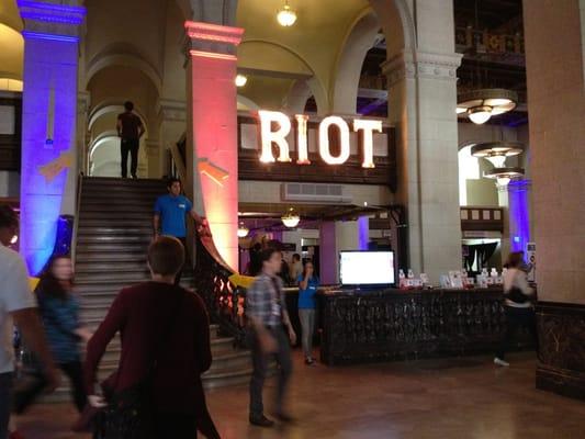 Riot!