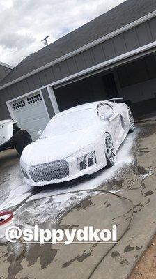 Audi R8 2nd gen getting a bath to begin the paint correction followed by a 3 year ceramic coating!!!