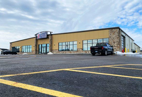 Buckeye Sports Center Showroom Exterior