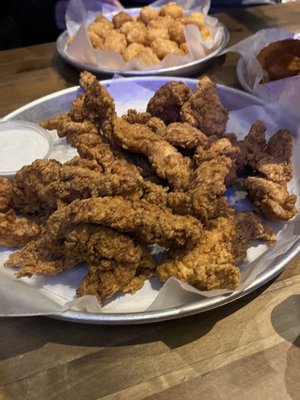 20 Hand-breaded Chicken Tenders