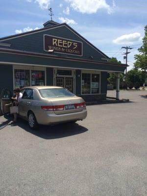 Reed's Liquor Store