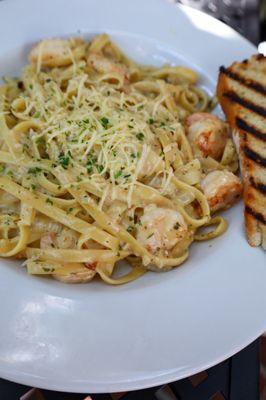 Shrimp Scampi @tiffhuangry