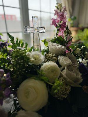 Small tabletop arrangement w. Glass Cross  Design Style: Lush English Garden