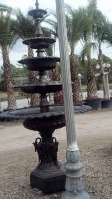 Large  5 tiered  fountain  we ship world wide,  lamppost statuary mailboxes benches