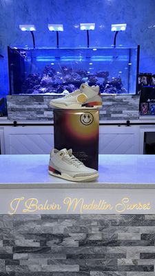 Jordan 3 J. Balvin Medellín Sunset