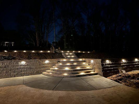 retaining wall, retaining walls, lights, lighting, stairs, steps, concrete