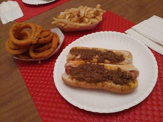 Chili dogs, fries & onion rings