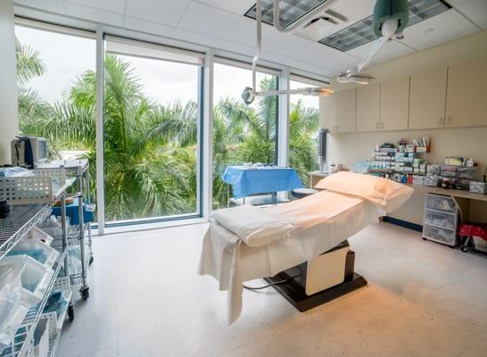 Operating rooms in a good office-based or free-standing operating facility should be at the same standards you would expect to find in a hos