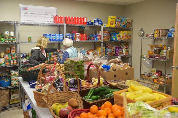 Wellspring Multi-Service Center Food Pantry, Aunt Dot's Kitchen