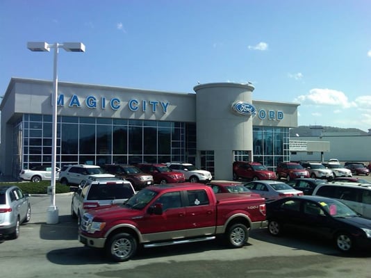 Pre-Owned Showroom