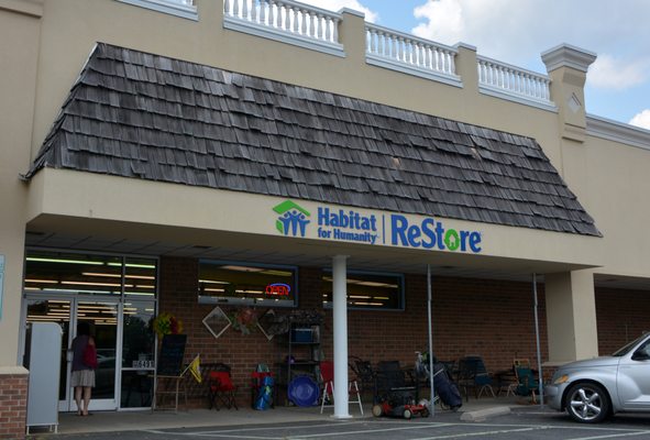 Habitat for Humanity of Forsyth County - Lewisville ReStore