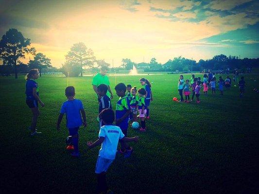 Yesterday is gone. Tomorrow isn't certain.So you'd better start TODAY!! #tukasacademy #soccerkaty