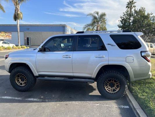 2018 4Runner - After Icon Suspension, Method Wheels, KO2 Tires