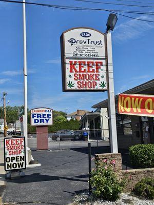 Keefe smoke shop signs