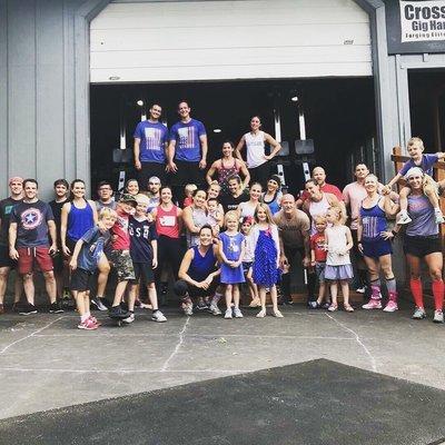 Community workout at CrossFit Gig Harbor!