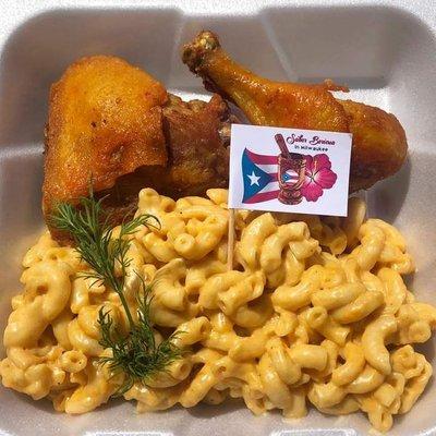 Mac n' Cheese with Fried Chicken