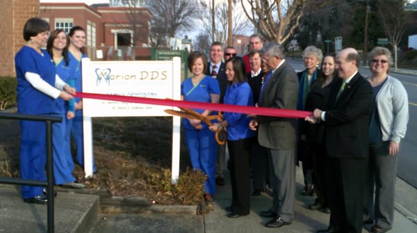 Ribbon cutting at Marion D.D.S.