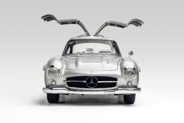 Mercedes-Benz 300SL  Photographed by Ted7 Automotive Photo Studio