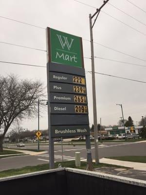 New sign for world mart