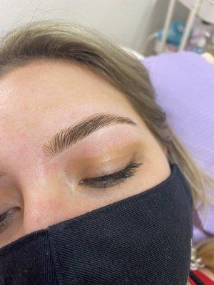 Brow wax / Tint