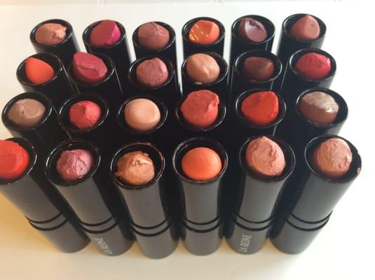 Luxury lipsticks, luxury Matt lipstick.