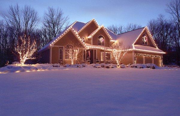 Holiday lighting