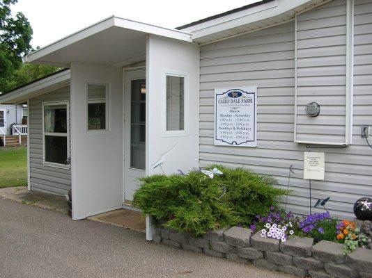 Cairn-Dale Farm Training Kennel