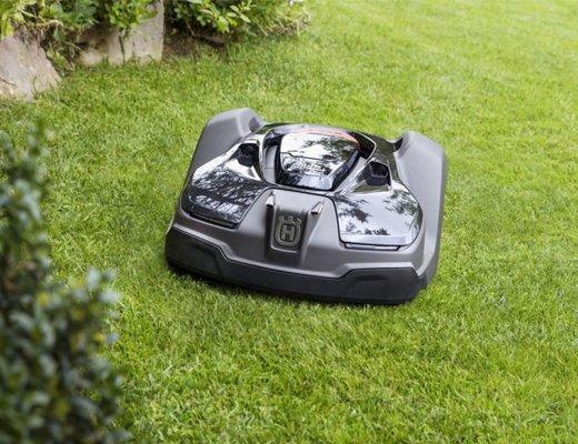 Husqvarna Automower 450x Robotic Lawnmower