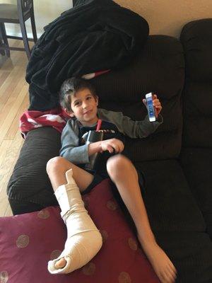 The little guy's fractured right tibia.