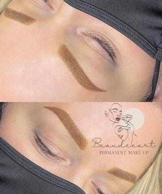 Gorgeous Ombre Brows right after the procedure.