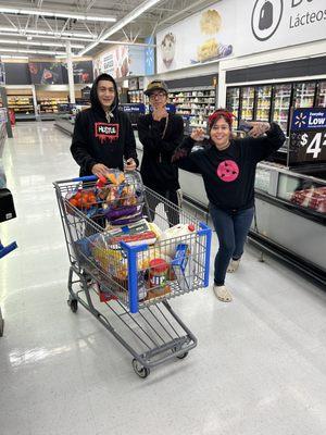 Volunteers buying groceries for NEWB.