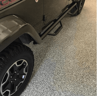 Visalia Jeep with a new Garage Expert Epoxy floor.