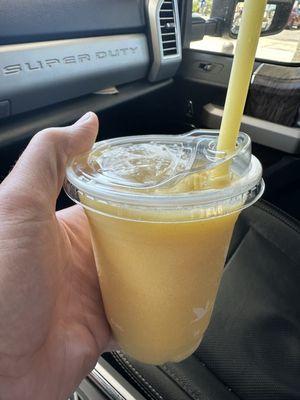 16oz mango pineapple smoothie with no whipped cream. Very tasty!