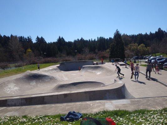 Quality skate park...scooter friendly.