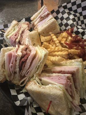 Ham/Turkey Club