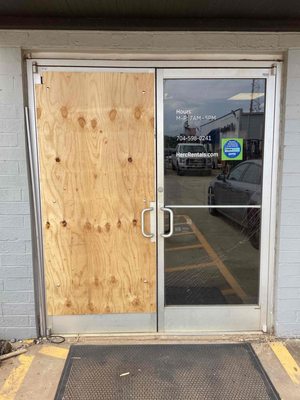 Commercial Glass Door Repair