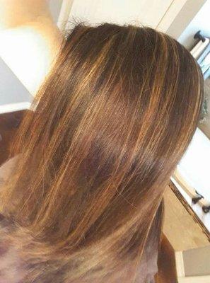 Caramel highlights by Krystal