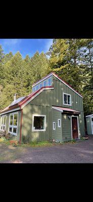 New James hardie siding soffits and facia and brand new Simonton replacement windows this cabin turned out beautiful!