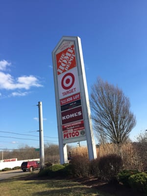 Taunton Depot Shopping Center -- 65-80 Taunton Depot Drive, Taunton             Sign