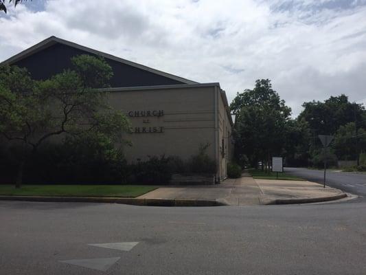 Church Of Christ in Hyde Park