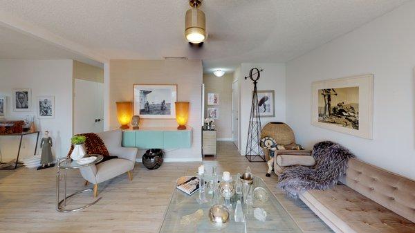 Virtual Tour, 360 Photography and videos of condo at Patriot Square.