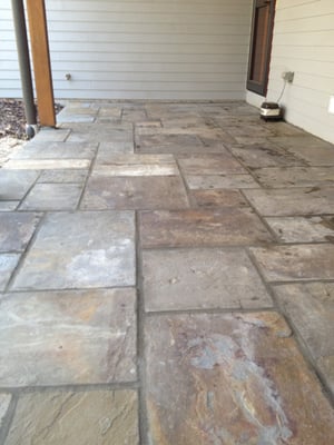 Willistown. Flagstone patio