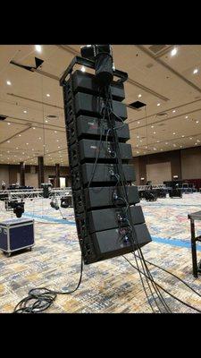 Our JBL VerTec 4888 Line arrays are perfect for large event spaces