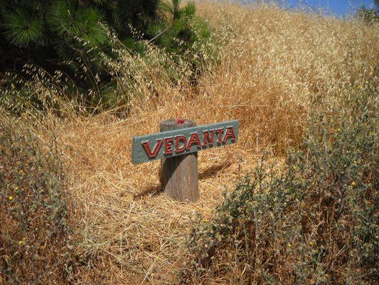 Vedanta Shine Sign Post