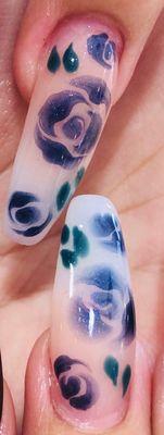 Nails design