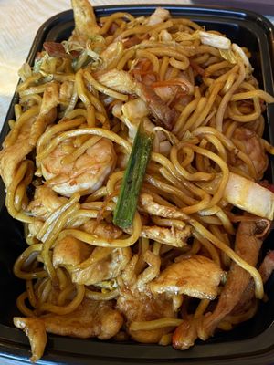 house lo-mein