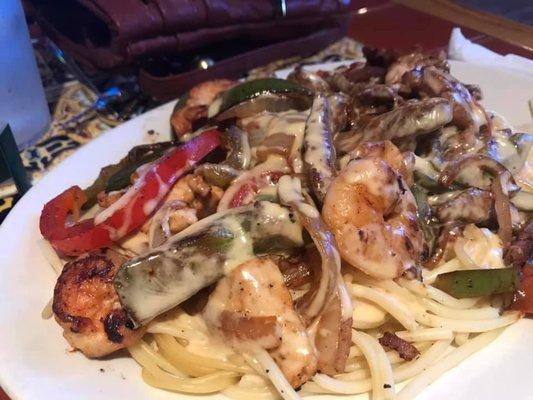 The fajita spaghetti is one of the best things on the menu!! You won't be disappointed!!